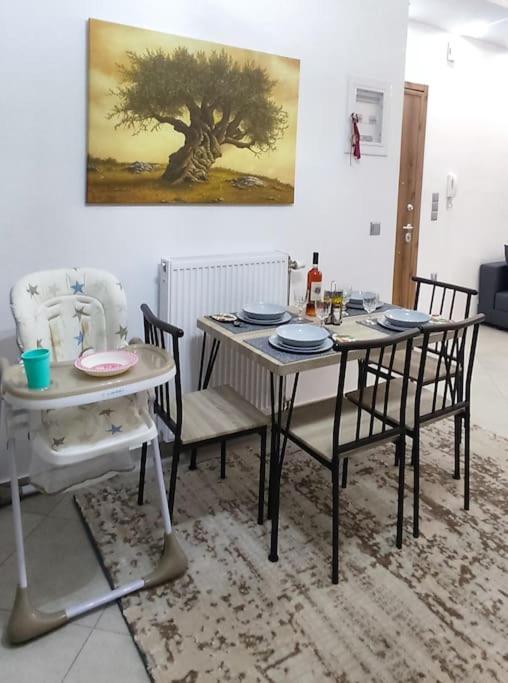 Modern Apartment In Itea Extérieur photo